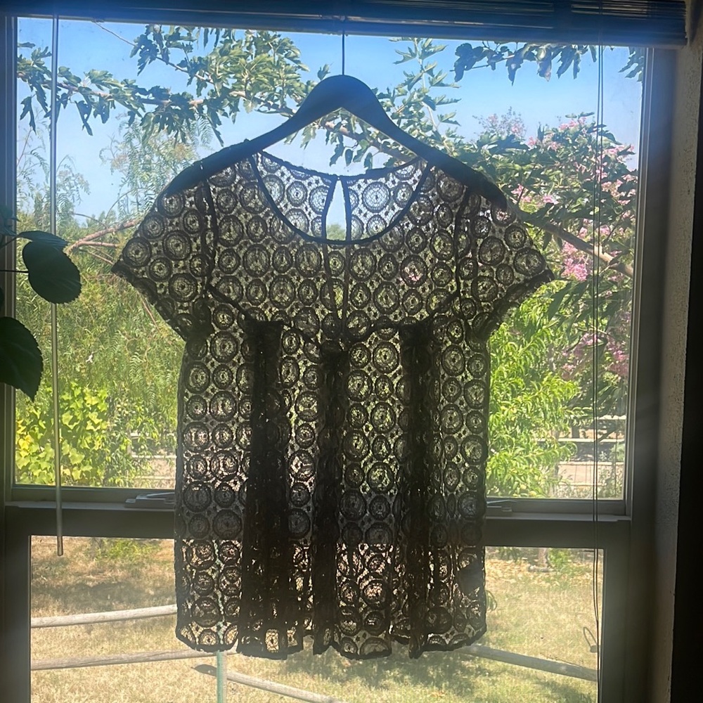 cream and silver lace design, size small , short sleeve, empire